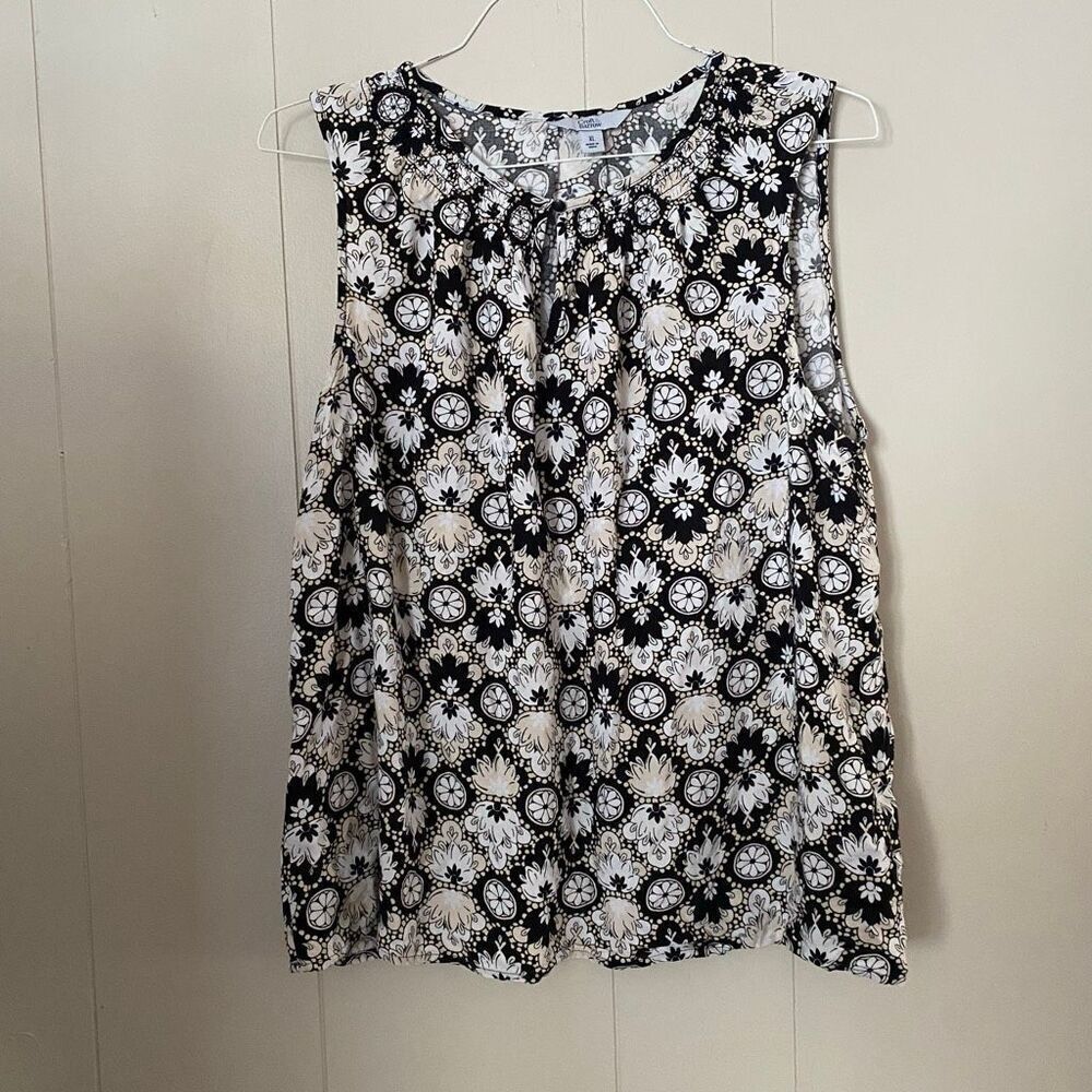 Croft & Barrow Black White Floral Sleeveless Blouse XL Lightweight Top